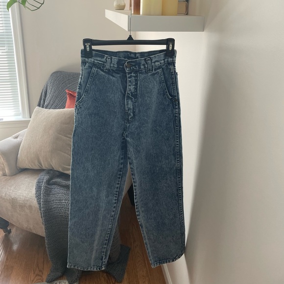 Mom Jeans - Picture 1 of 5
